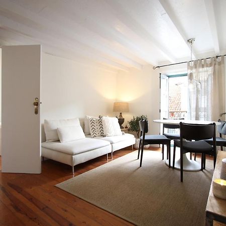 Chic Urban Retreat At Downtown With Balcony & Views Apartment ลิสบอน ภายนอก รูปภาพ